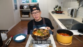 더쿠 - 찌개팔아서 건물세운 또순이네 된장찌개를 재현해본 유튜버