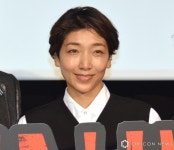 더쿠 - 영화 「BAD LANDS」 첫날 무대 인사 - 안도 사쿠라, 야마다 료스케(Hey! Say! JUM...