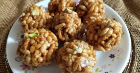 Murmura laddu Recipe by Kalpana Rai - Cookpad Murmura laddu Recipe by Kalpana Rai
