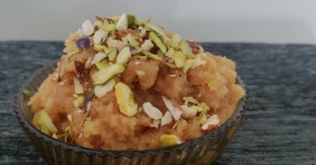Makhandi halwa Recipe by Laju Gehani - Cookpad Makhandi halwa Recipe by Laju Gehani
