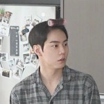 더쿠 - 준성이 헤어롤 말아놓은 거 존귀고 뒤에 폴라 시강..
