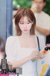 더쿠 - 오늘자 공항패션 비쥬얼 폼 미친듯한 에스파 윈터.jpg