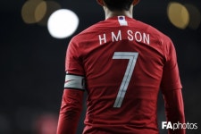 더쿠 - ❤️🇰🇷🙏🏻 흥민이 행축 기원 기도 +1442일 🙏🏻🇰🇷❤️