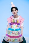 더쿠 - 민현🦊) [#MH_day] 2023-08-09 HAPPY BIRTHDAY HWANG MIN HYUN BEHIND 🐱📸🧡