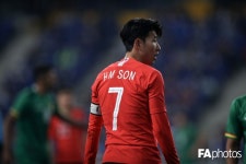 더쿠 - ❤️🇰🇷🙏🏻 흥민이 행축 기원 기도 +1442일 🙏🏻🇰🇷❤️