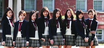 더쿠 - 오늘자 데뷔 9주년인 러블리즈