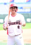 더쿠 - [KBO] 유니폼 착샷 뜬 삼성에서 기아로 트레이드 된 김태군.jpg