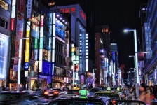 더쿠 - 도쿄의 청담동 같은 중장년층 위주의 최고급 명품 쇼핑거리 긴자