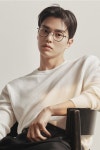 더쿠 - 오 송강 이런 너드 안경 비주얼도 잘 어울린다