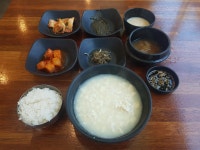 [초당할머니순두부] 연두부에 가까운 식감, 초당순두부! | 세상의 모든 여행, 위시빈