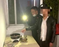 코로나19 사태로 야생동물 식용 금지됐는데…멸종위기 블랙스완 잡아먹다 딱 걸린 남성