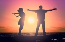 타로 카드 통해 알아볼 수 있는 과거의 트라우마와 마음 속 나도 모르는 상처 극복법