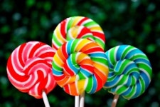 사탕으로 알아보는 내 연애 성격? 달콤한 막대사탕으로 확인하는 숨겨진 본심