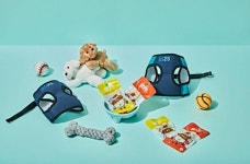 매장 유니폼 업사이클링으로 반려동물 하네스 만들어 기부하는 GS리테일