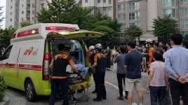 서산 아파트 단지 내 스윙카 타던 초등생 2명 차량에 깔려… 1명 중태 긴급 수술