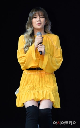 [현장톡] 김주나 “바이브 류재현 프로듀싱, 편하고 재미있게 이끌어... 아시아투데이 [현장톡] 김주나 “바이브 류재현 프로듀싱, 편하고...
