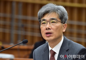 [포토] 답변하는 김상환 대법관 후보자 - 아시아투데이 [포토] 답변하는 김상환 대법관 후보자