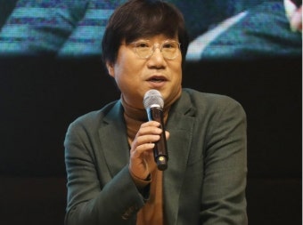 양정철, 민주연구원장직 수락…5월 당 복귀 - 아시아투데이 양정철, 민주연구원장직 수락…5월 당 복귀