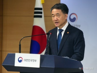 박능후 “14일 의협 총파업 유감…환자 건강 위해시 강력 대응”[전문]... 박능후 “14일 의협 총파업 유감…환자 건강 위해시 강력 대응”[전문]