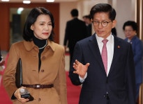 “조기대선 말도 꺼내지 마라”… 與 잠룡들 직격한 김문수 - 8240캘로부대 마이너 갤러리