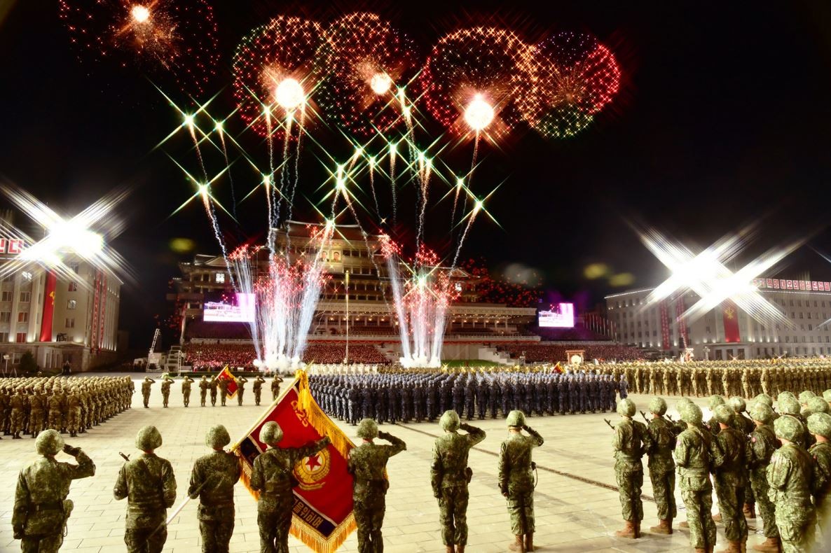 트럼프, 북한군 열병식 중 공격 제안…북한군 전체 제거