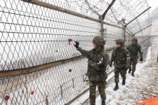 BEMIL 사진 자료실 - BEMIL 군사세계 제국의 황제도 따라할 수 없는 21세기 장군(?)의  장례식!!!!!!