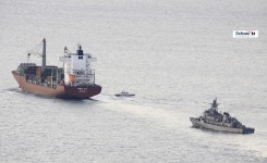 BEMIL 사진 자료실 - BEMIL 군사세계 강릉함 PCC-753 해체처분 되고 사진만 남았습니다 