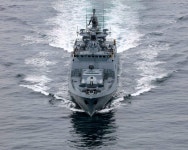 BEMIL 사진 자료실 - BEMIL 군사세계 영국해군의 감시를 받은 러시아 해군의 프리깃 