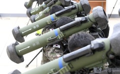 BEMIL 사진 자료실 - BEMIL 군사세계 육군 보병학교에서 현궁 작동교육