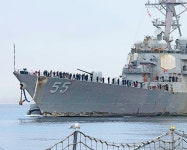 BEMIL 사진 자료실 - BEMIL 군사세계 215일 동안 해상에 있었던 이지스 구축함의 모습