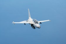 BEMIL 사진 자료실 - BEMIL 군사세계 F-22 & FA-50PH (2023.07.10.)