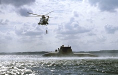 BEMIL 사진 자료실 - BEMIL 군사세계 212A 헬기인원 이송중...