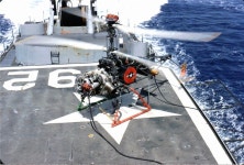 자이로다인 QH-50 대쉬 대잠용 무인헬기 - 유용원의군사세계 - 전문가광장 > 무기백과 자이로다인 QH-50 대쉬 대잠용 무인헬기