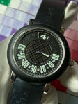 Gérald Genta Retro Sport Jumping Hour 41mm G3694 for $4,811 for sale from a Seller on Chrono24