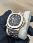 Patek Philippe Nautilus 2023 5712/1R-001 Rose Gold for $215,000 for sale from a Trusted Seller on Chrono24