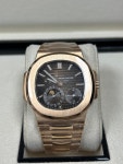 Patek Philippe Nautilus 2023 5712/1R-001 Rose Gold for $215,000 for sale from a Trusted Seller on Chrono24