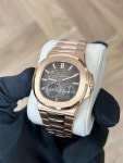 Patek Philippe Nautilus 2025 NEW 5712/1R-001 Rose Gold for $260,000 for sale from a Trusted Seller on Chrono24