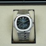 Patek Philippe Nautilus 5712/1A-001 Moonphase Steel Complete Set for $149,999 for sale from a Trusted Seller on Chrono24