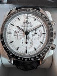 Omega Speedmaster Snoopy Apollo NEW - UNWORN - Snoopy Award... for $50,174 for sale from a Private Seller on Chrono24