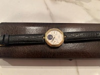 Gérald Genta G2747 Gérald Genta Gold Moon Ref. G2747.4 in 18k... for $17,000 for sale from a Private Seller on Chrono24