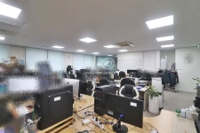 삼성동 대형사무실 25,000/1,200 만원 ((주)미스터부동산중개법인) - 서울특별시 강남구 삼성동