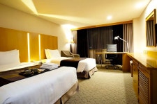 ★숙박대전★ 라마다 송도 데일리호텔 - 호텔&레스토랑 할인예약