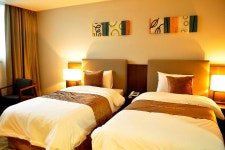 현진관광호텔 데일리호텔 - 호텔&레스토랑 할인예약