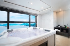 ★숙박대전★ 여수 유탑 마리나 호텔&리조트 데일리호텔 - 호텔&레스토랑 할인예약