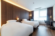 트루 리뷰 데일리호텔 - 호텔&레스토랑 할인예약