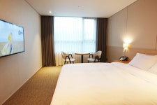 트루 리뷰 데일리호텔 - 호텔&레스토랑 할인예약