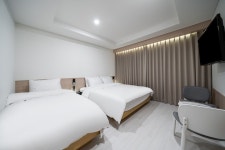 H Avenue 거제몽돌해변점 데일리호텔 - 호텔&레스토랑 할인예약