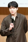 이슈/유머 - 방탄소년단 정국의 첫째 형 같다는 데이식스 성진.jpg