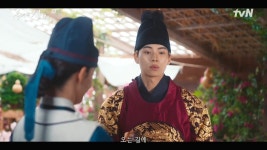 이슈/유머 - [폭군의셰프] 조선시대 왕의 오다 주웠다 시전.jpg