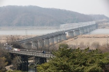 임진각과 화석정으로 달려가는 파주행 자유로 - Dr. Sparks Columns